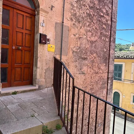Riflessi Su Ibla Holiday home *
